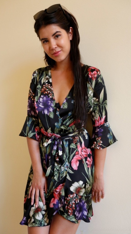 Lady Dee nude star pics