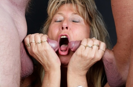 stor røv lingeri smuk porno billeder