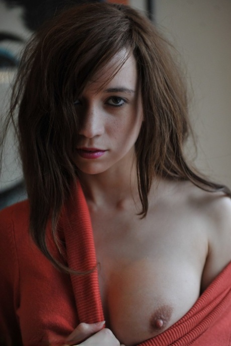 milf přírodní prsa porno zdarma fotografie