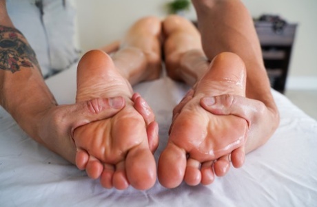 college feet art naked images