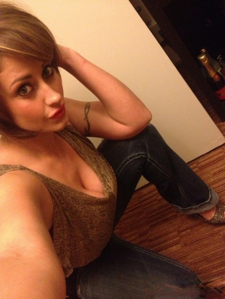 milf selfie free xxx archive