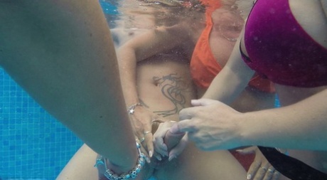 underwater hot porn gallery