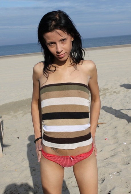 Natali Sweets porn model image