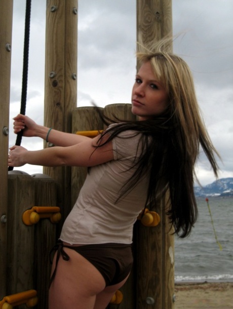 teen wet panties art nude img