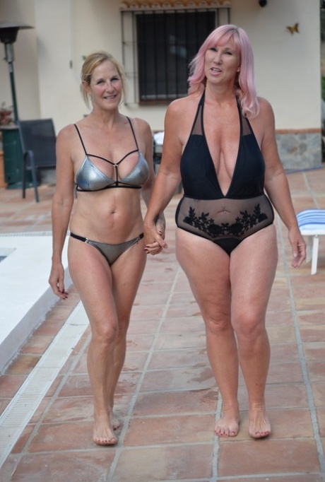 mormorsbikini porr exklusiv galleri