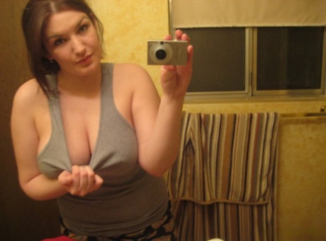 selfie s velkými prsy sexy exkluzivní archiv