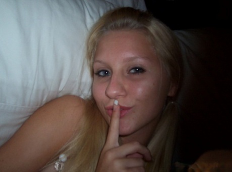 amateur teen selfie sexy nudes photo