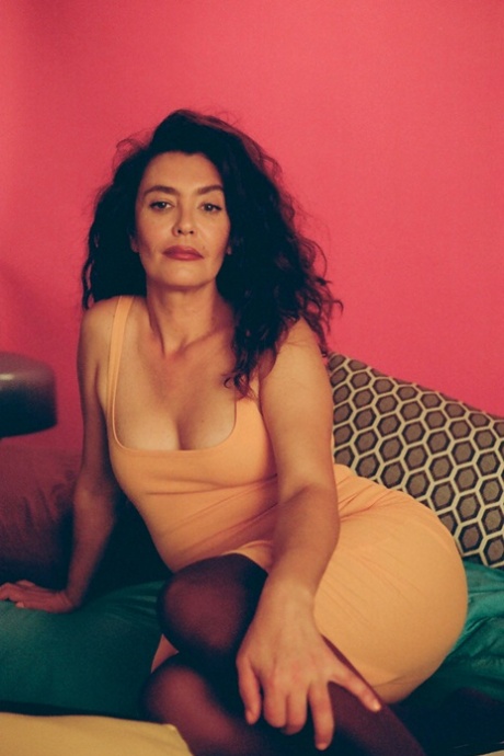 mature latina porn pics