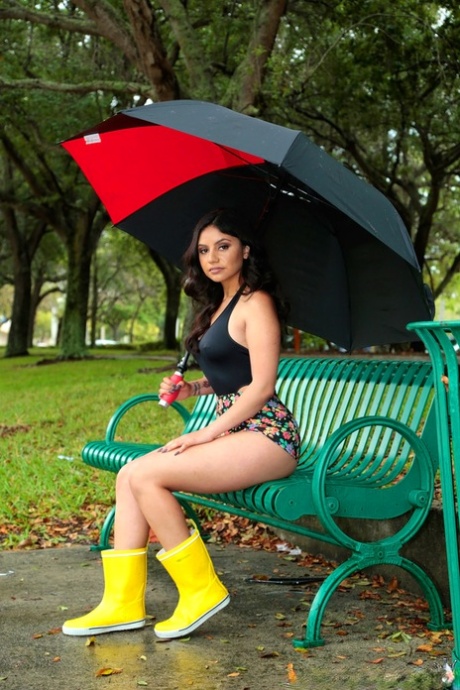 Rose Darling model pornographic pic