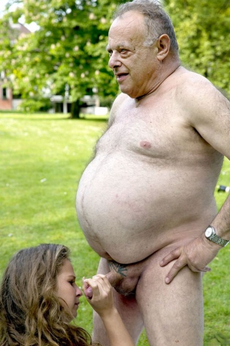 old man girl hot naked pictures