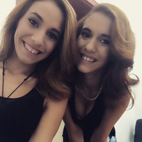 hermanas desnudas perfecto agradable imágenes