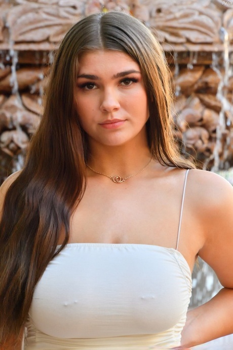 Aria Taylor adult star image