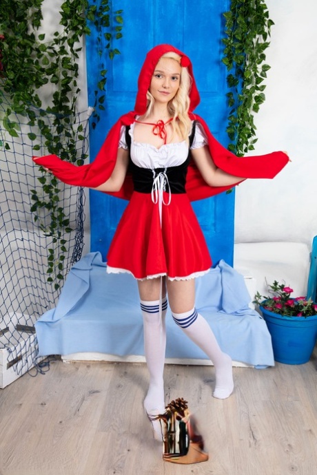 Teenager-Cosplay schöne porno fotos