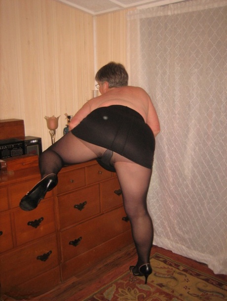 granny pantyhose exclusive pics