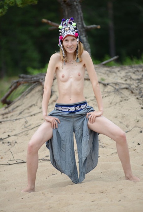 Mia Reese nudes model galleries