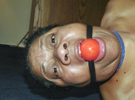 black granny free xxx pics