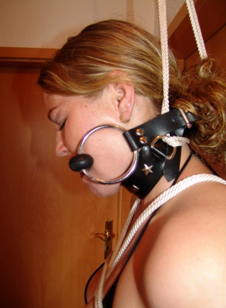 latex bdsm art naked photos