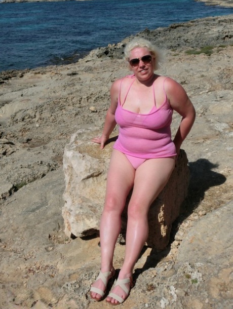knubbig asiatisk tonåring sex erotik bild