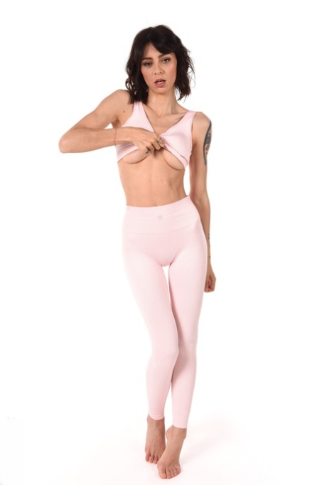 Sasha Meow star erotic galleries