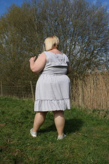 short hair bbw exclusive photos