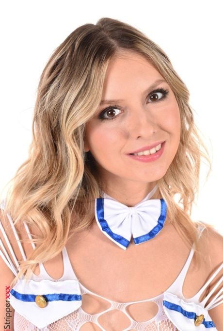 Rebecca Volpetti sex star img