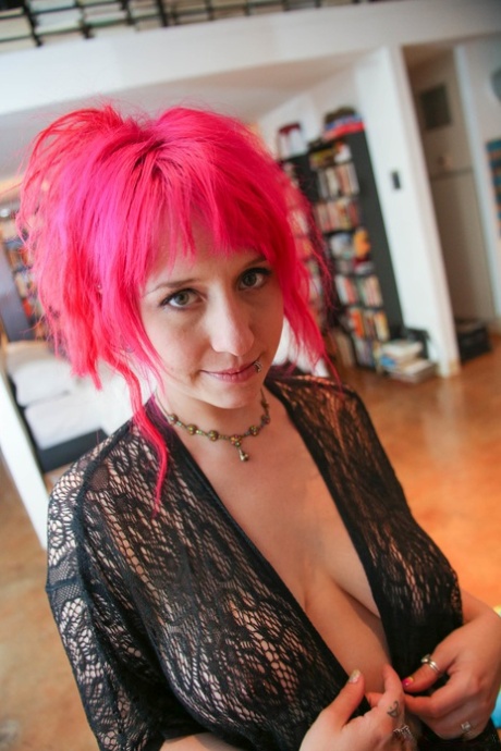 Proxy Paige model sex pic
