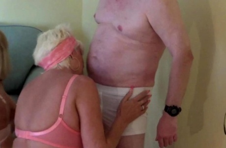 gammal milf exklusivt hett foton