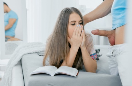 teen caught hot sex photo