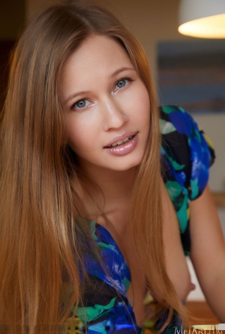 ruda modelka xxx góra obrazy