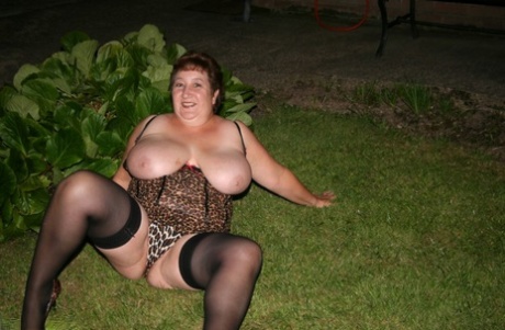 tetas monstruosas caliente gratis imagen