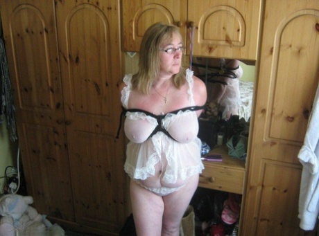 baculaté bdsm xxx obr