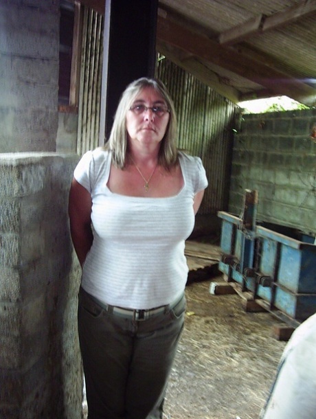 chubby bdsm sexy xxx img