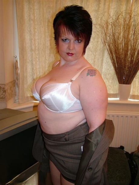 kort haar bbw sexy heet afb