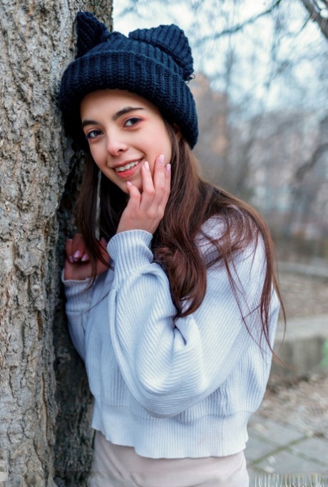 Neesa hot model archive
