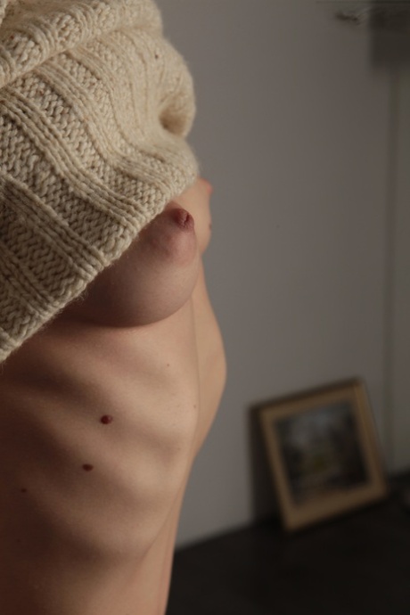 puffy nipples hd photo