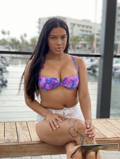 ebony shorts hot image