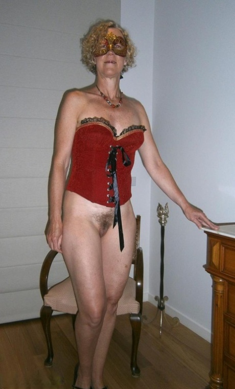 zralé cosplaye krásná pornografie obrázky