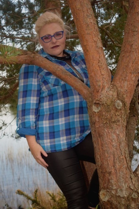chubby leggings free sex img