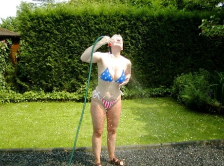 Oma-Bikini kunst xxx bilder
