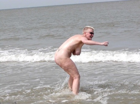 mormors strand perfekt sexig foton