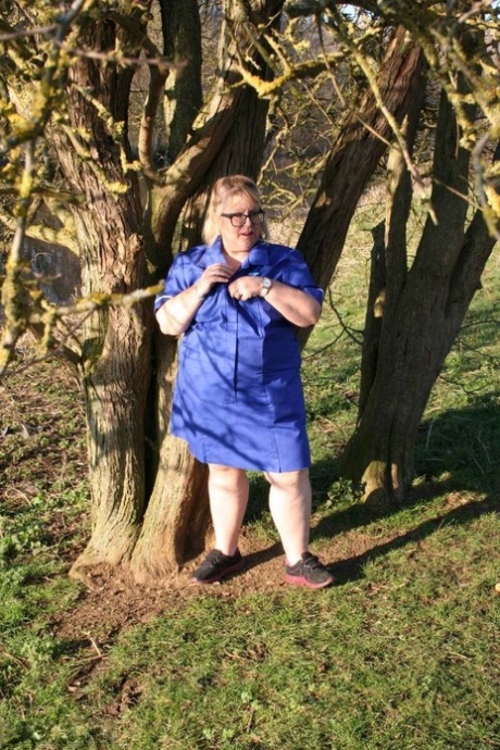 brýle s velkými prsy xxx pěkná obrázek