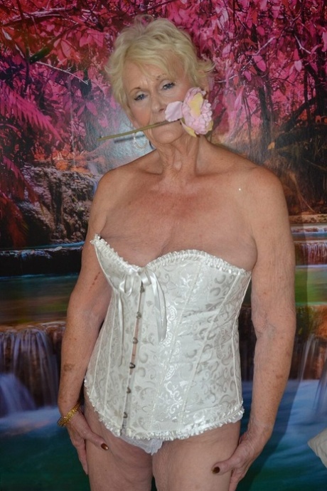 grand-mère amateur la plus belle des photos