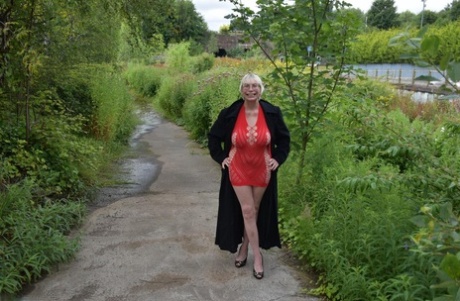 イギリスのブロンド ホットセクシー 写真