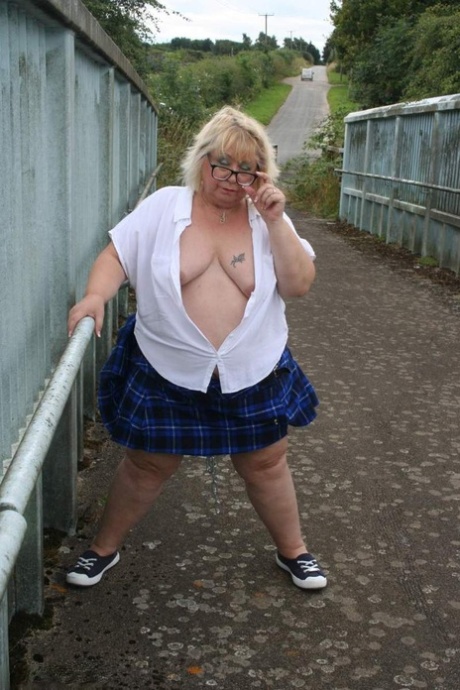 falda bbw sexy hermosa imágenes