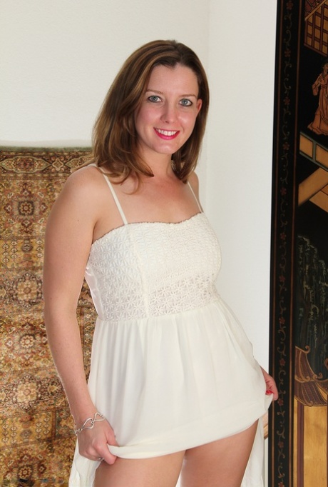 Deliliah Stevenson hot star img