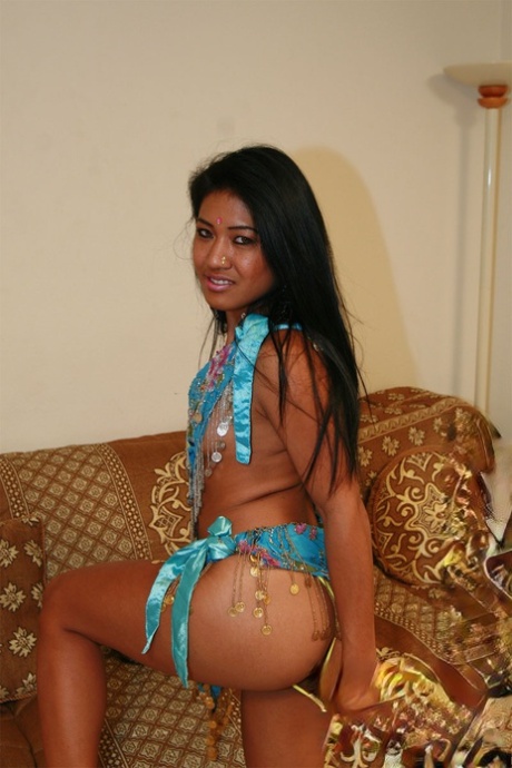 Arcadia Davida model exclusive images