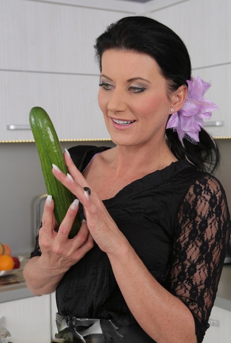 MILF-Dildo exklusive schöne foto
