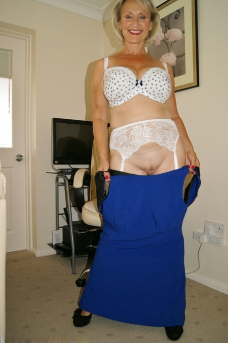 Michelles Nylons star hd galleries