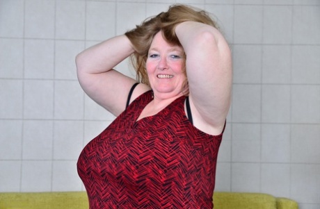 milf gordita hermoso fotos