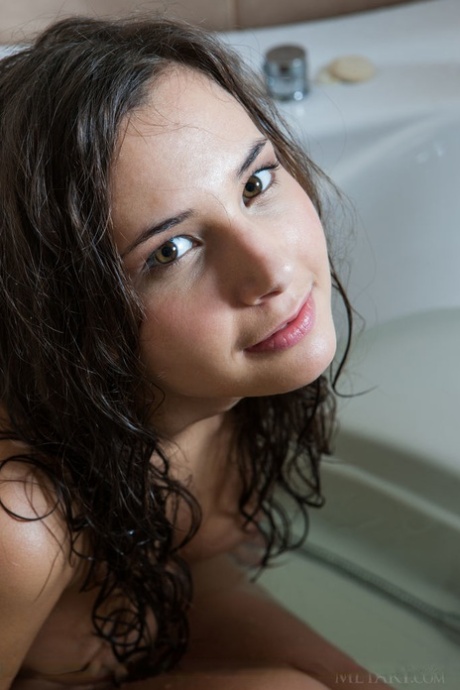 Oretha Mars pornstar nude images